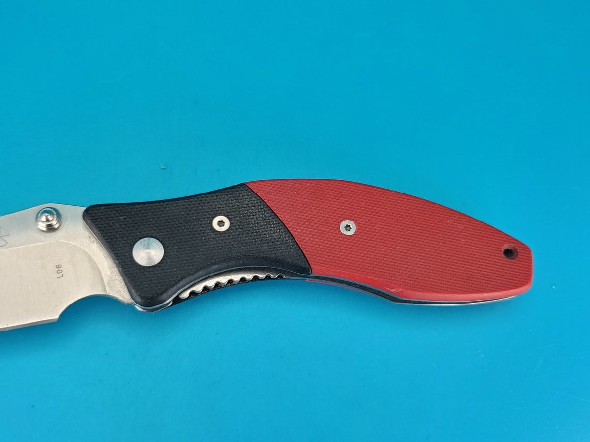 Vintage Bee L06 Liner Lock Plain Edge Folding Pocket Knife!