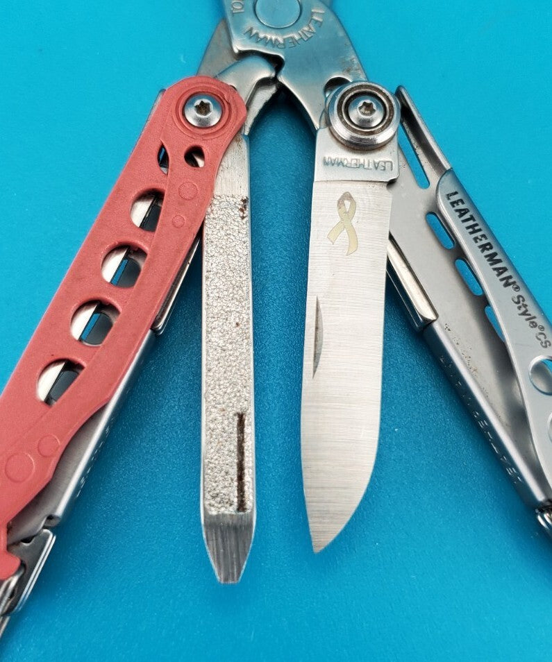 Rare Early Retired PINK Leatherman Style CS Multitool, Cancer Foundation