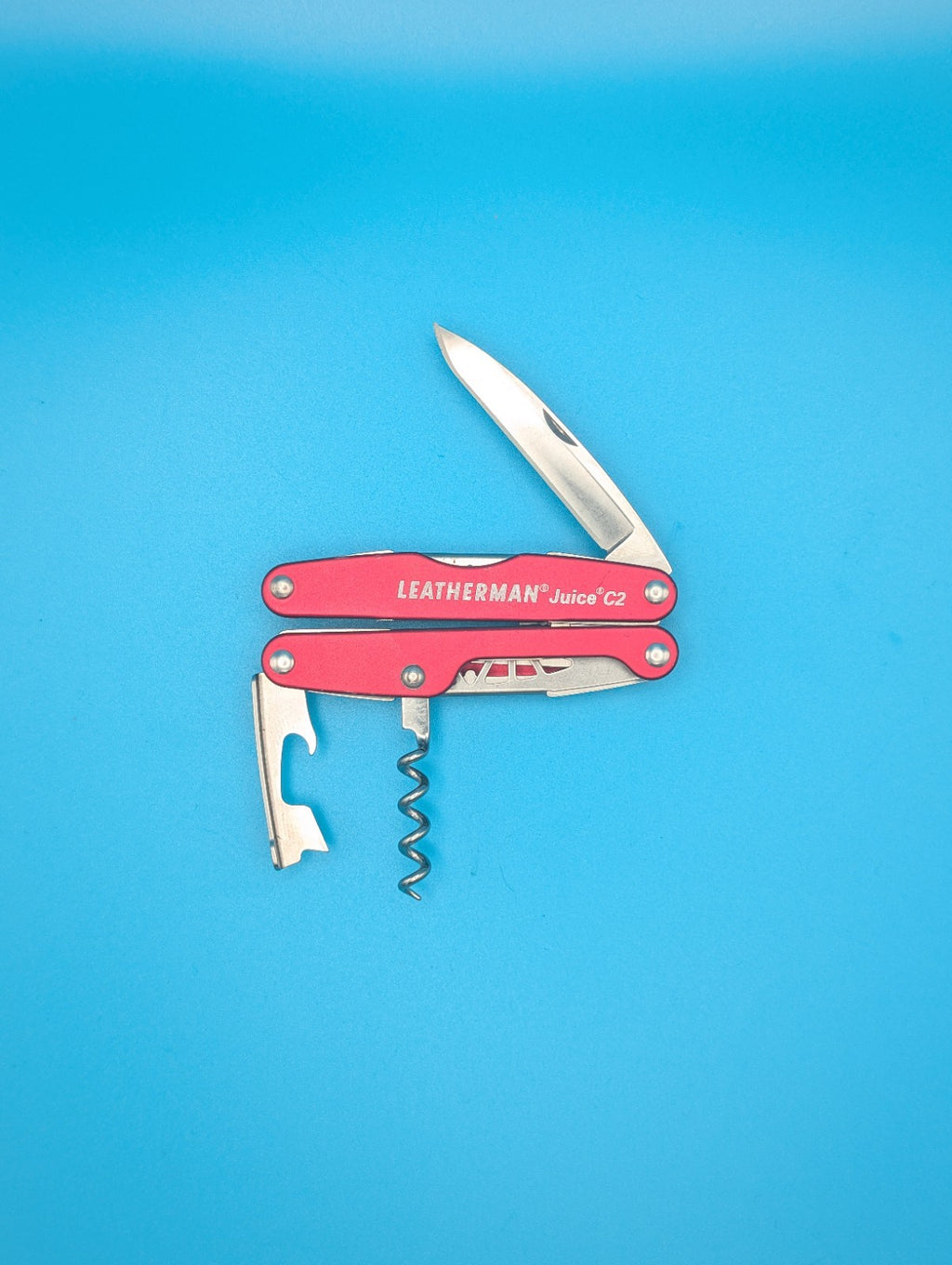 Leatherman Juice C2 Red Multi Tool! RETIRED! *JANIS PLASTICS*