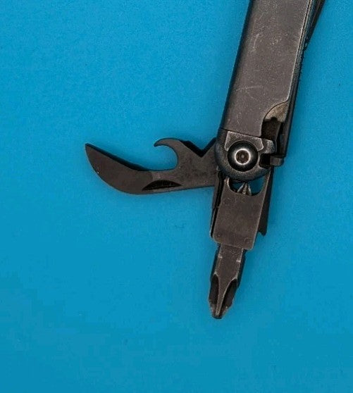 Leatherman Wave Plus + Multi-Tool! FAST SHIPPING! BLACK OXIDE!
