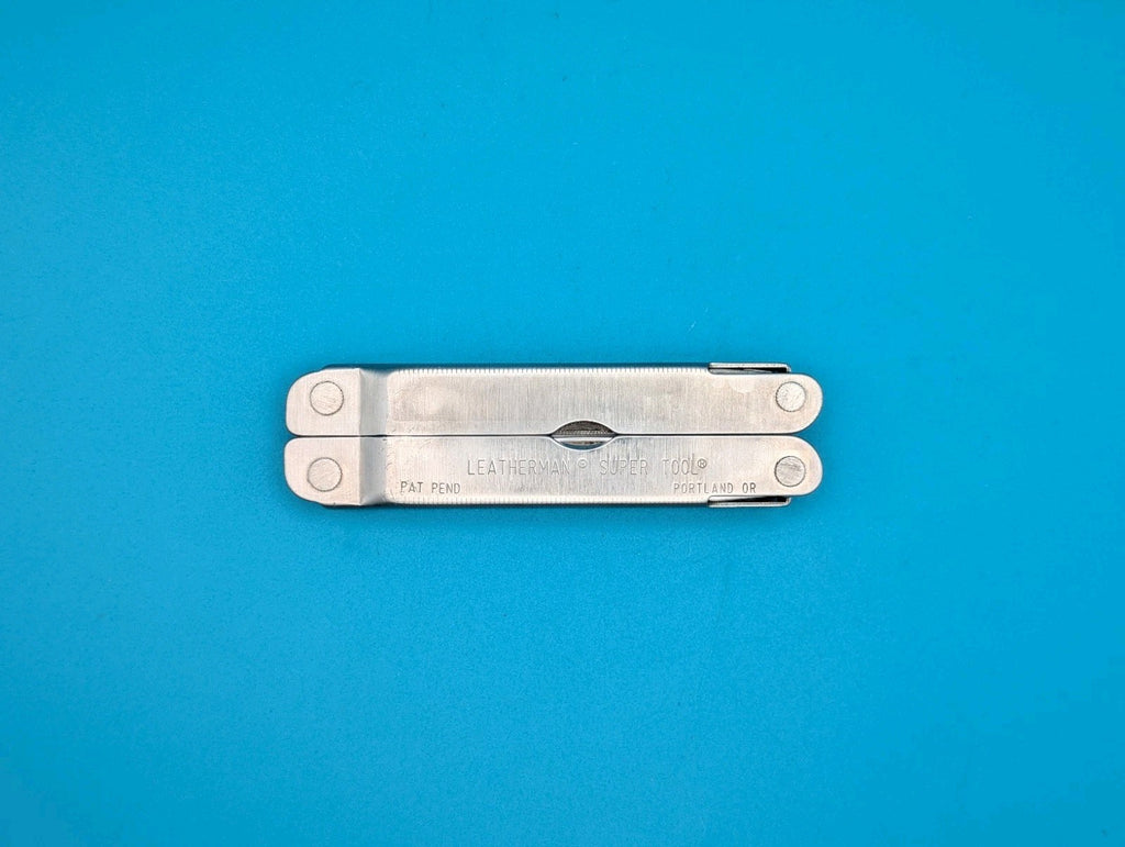 LEATHERMAN Super TOOL Multi Function Tool PLIERS, Stainless! 08/00 DATE