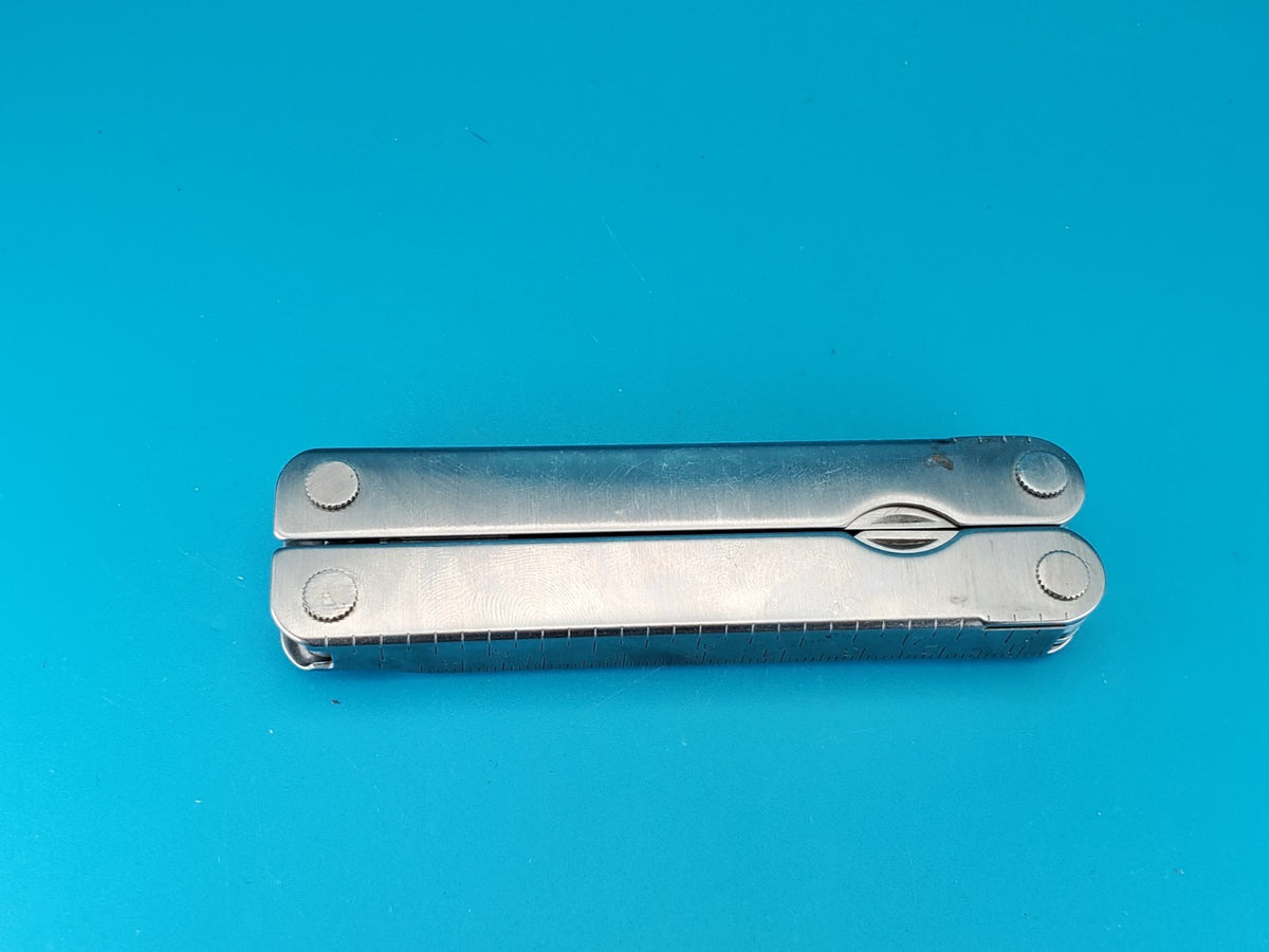 Leatherman PST Multi Tool! 04/94 DATE STAMP