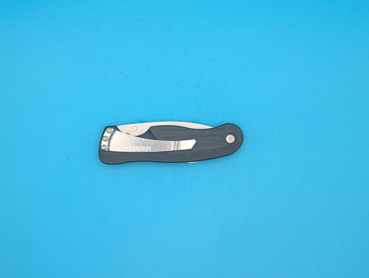 Leatherman Crater C33X Combo Edge Pocket Knife! Black!