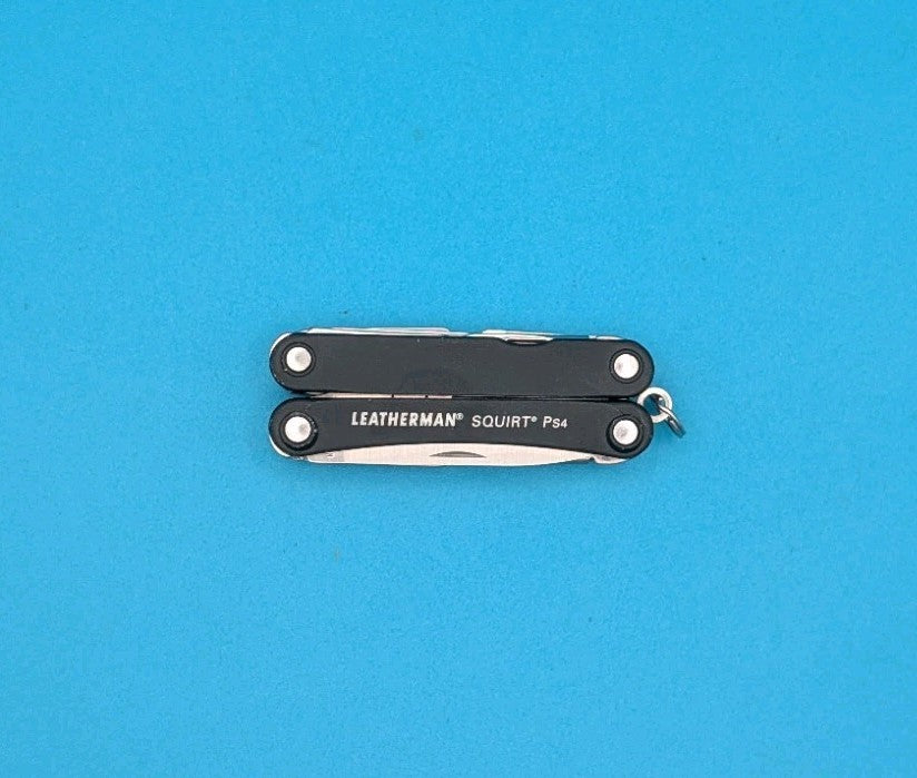 Leatherman SQUIRT PS4 Multi-Tool With Pliers Scissors Knife BLACK! *SIGNET*
