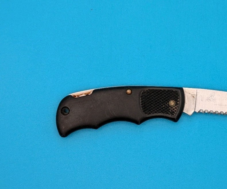 Cutco 1886 Serrated Edge Blade USA Lockback Knife! Black Handle!