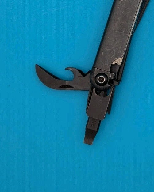 Leatherman Wave Plus + Multi-Tool! FAST SHIPPING! BLACK OXIDE!