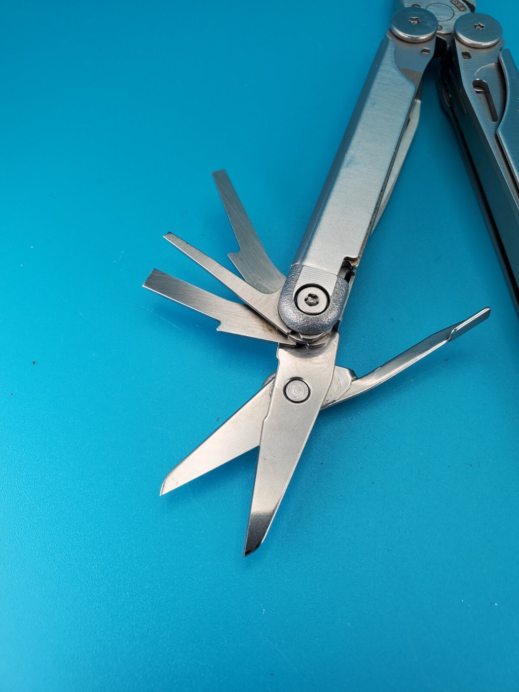 Leatherman Wave Original Vintage Retired, Dated 1099 (OCT, 1999) SKYLINE HUNTING