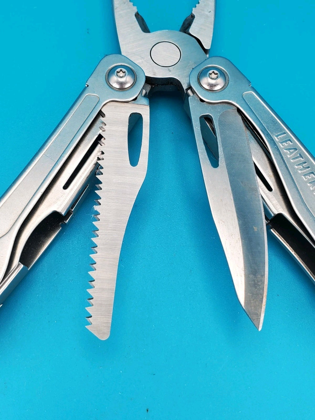 Leatherman Sidekick Multi-Tool, Knife, Pliers, Saw, Stainless!