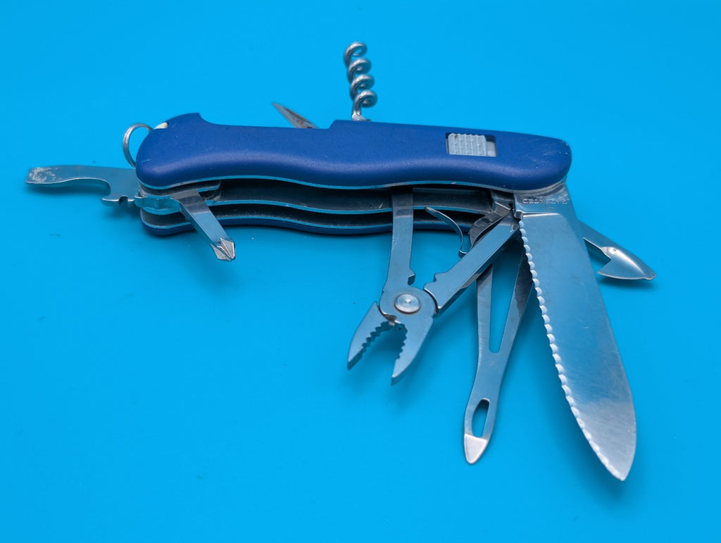 Victorinox Skipper Pro Blue Swiss Army Knife Multi Tool!