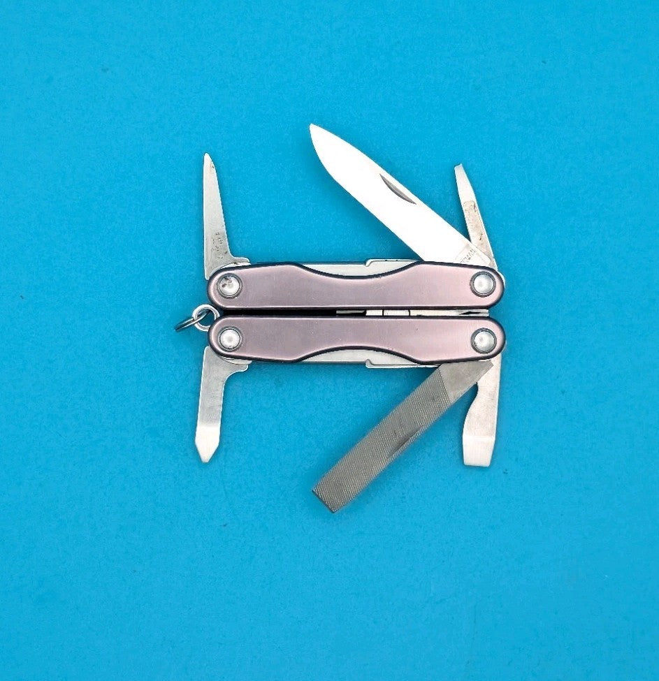 Leatherman Squirt P4 Multi-Tool, Key Ring, Retired, GRAY!
