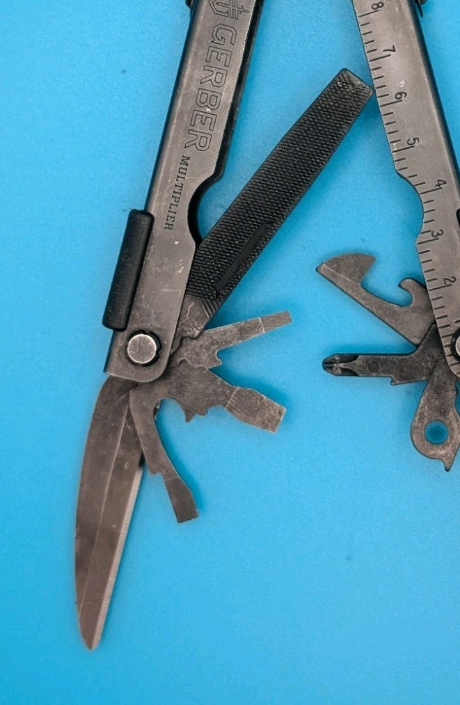 Gerber MP600 Black Oxide Multi-Tool Needle Nose Pliers!