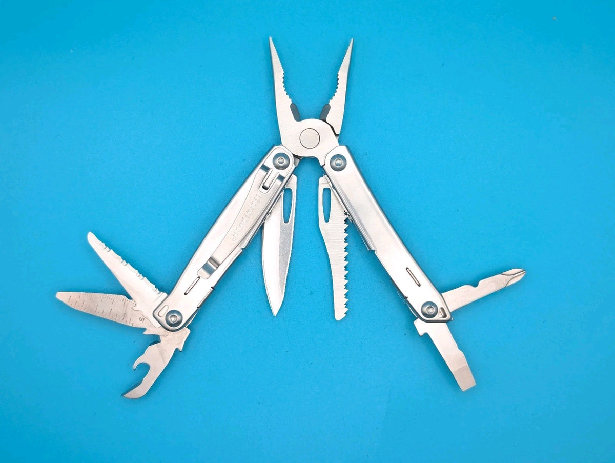 Leatherman Sidekick Multi-Tool, Knife, Pliers, Saw, Stainless!