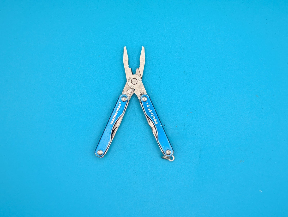 Leatherman Squirt P4 Multi-Tool, Key Ring, Retired, Blue
