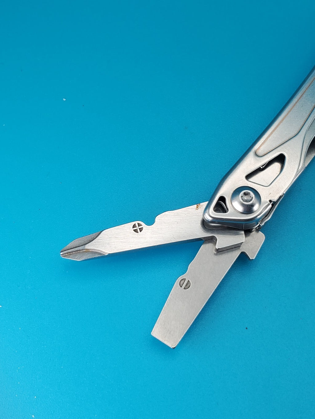 Leatherman Sidekick Multi-Tool, Knife, Pliers, Saw, Stainless!