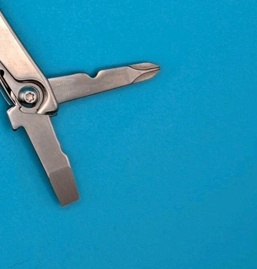 Leatherman Bolster 13 Tool Stainless Steel Multi-Tool! With Sheath!