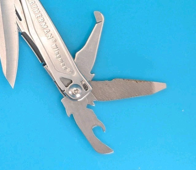 LEATHERMAN WINGMAN MULTI-TOOL! FAST SHIPPING! WITH SHEATH!