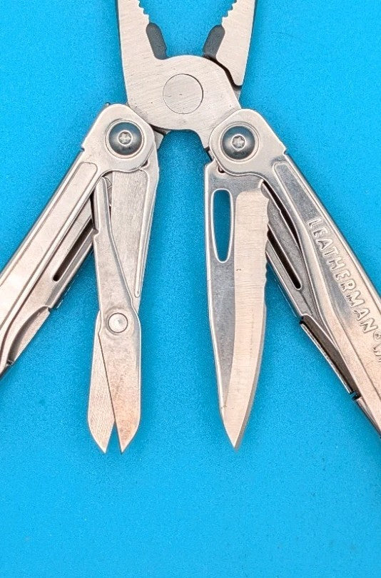 Leatherman Wingman Multi-Tool
