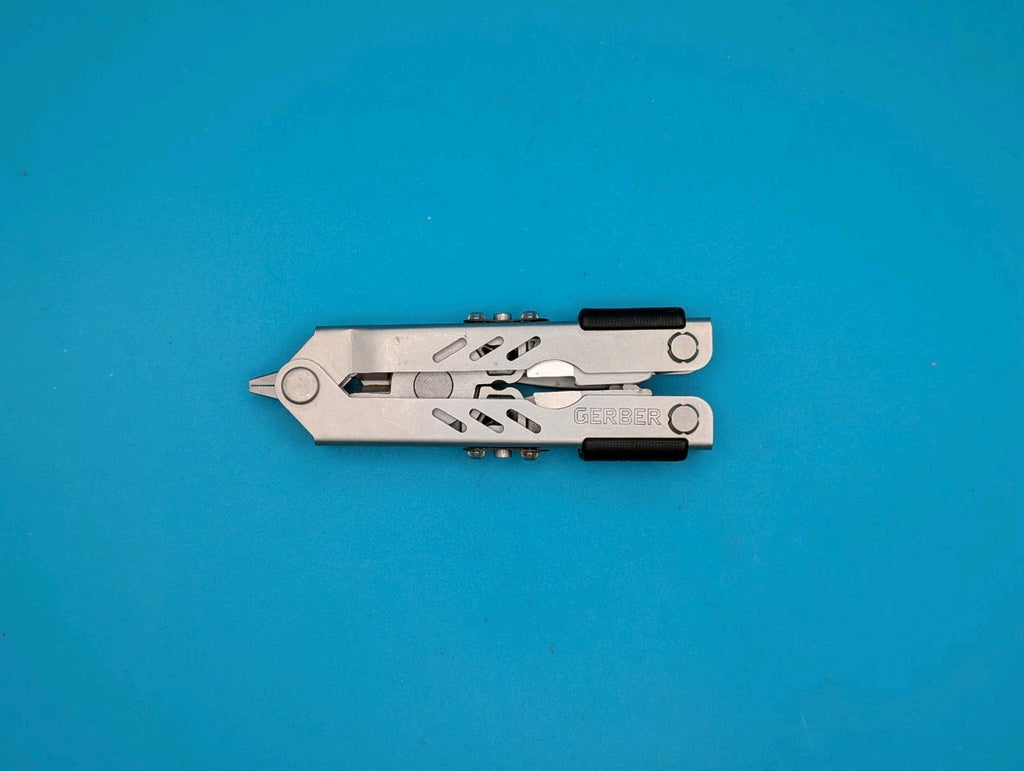 Gerber MP400 Compact Multitool Stainless Steel!