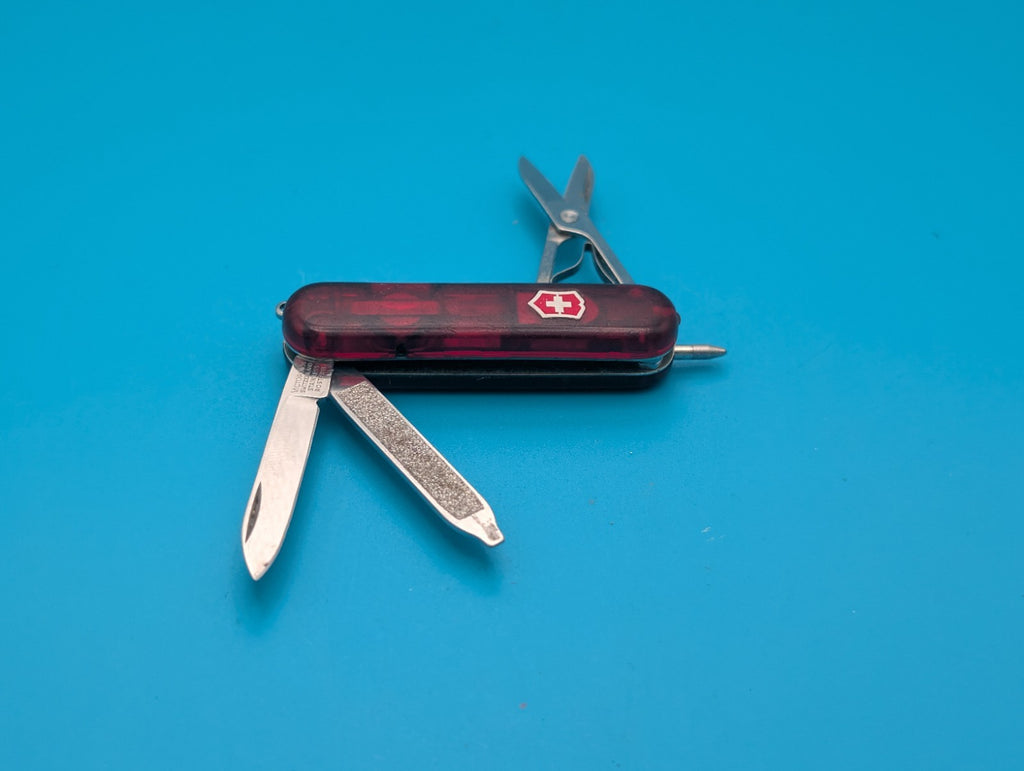 Victorinox Signature Lite Red Swiss Army Knife! 58mm, Red BRIGHT LED!