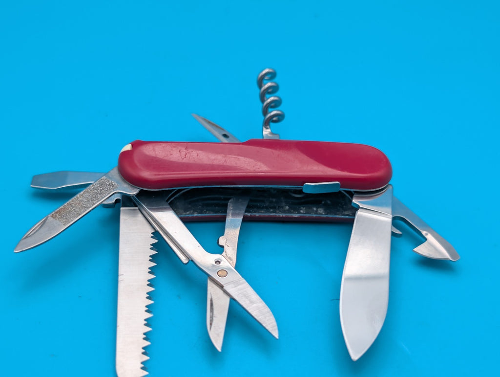 Victorinox Evo S17 Red Swiss Army Knife Multi Tool! With Locking Main Blade!