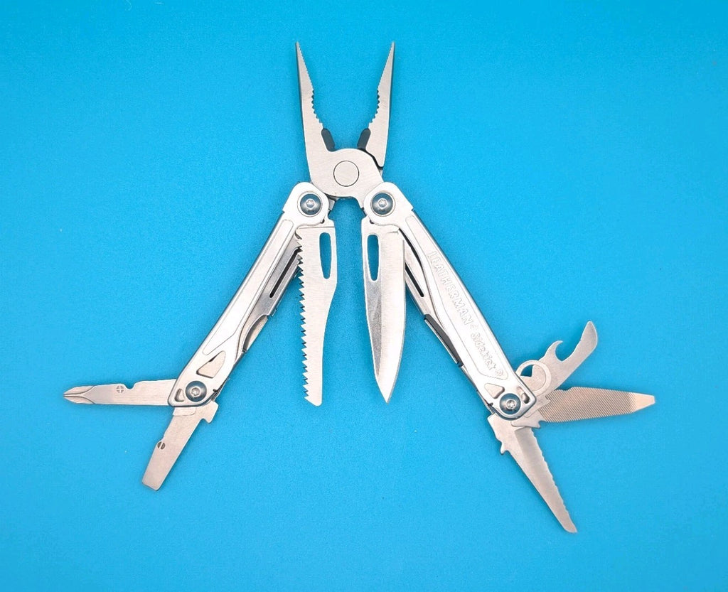Leatherman Sidekick Multi-Tool, Knife, Pliers, Saw, Stainless!