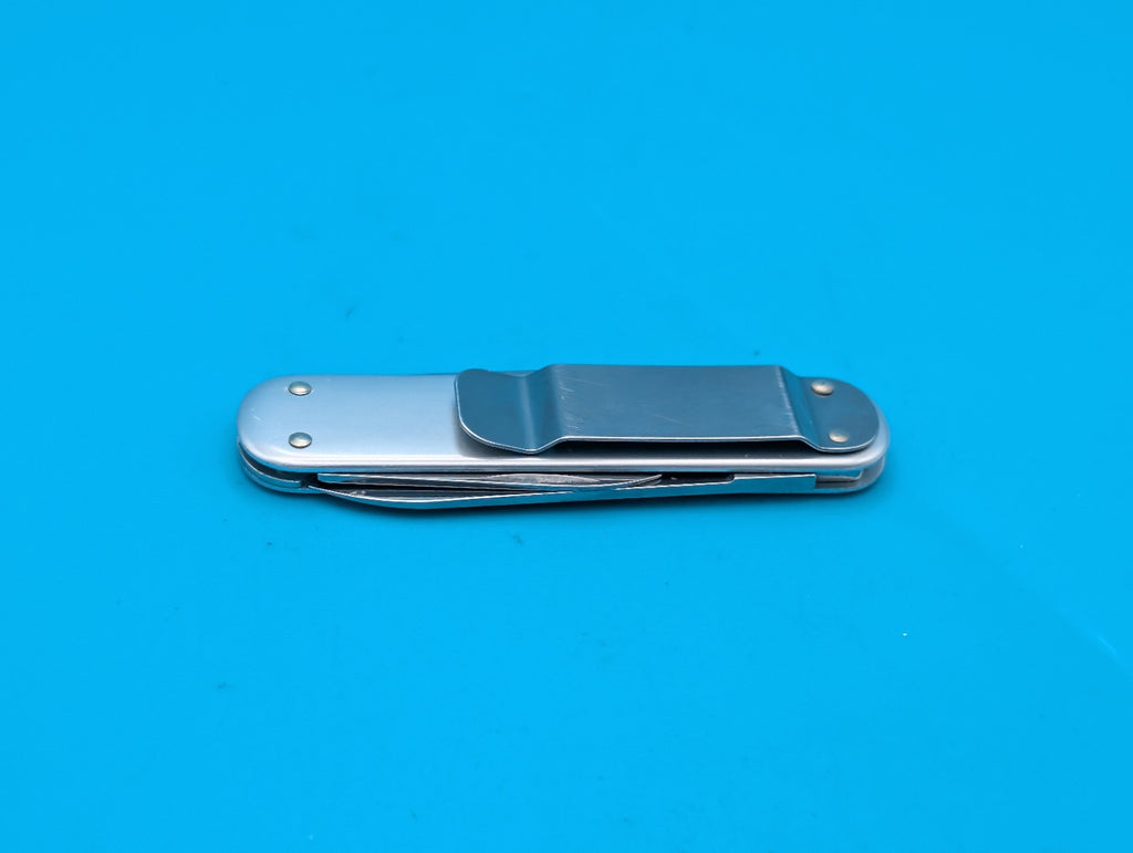 Victorinox Money Clip Silver Alox Swiss Army Knife Multi Tool! GILA RIVER CASINO