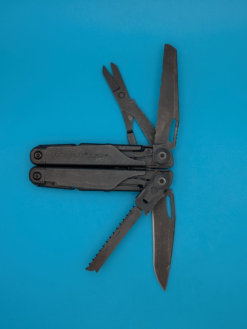 Leatherman Surge Heavy Duty Multi-Tool! GOOD WORKING CONDITION! BLACK OXIDE!