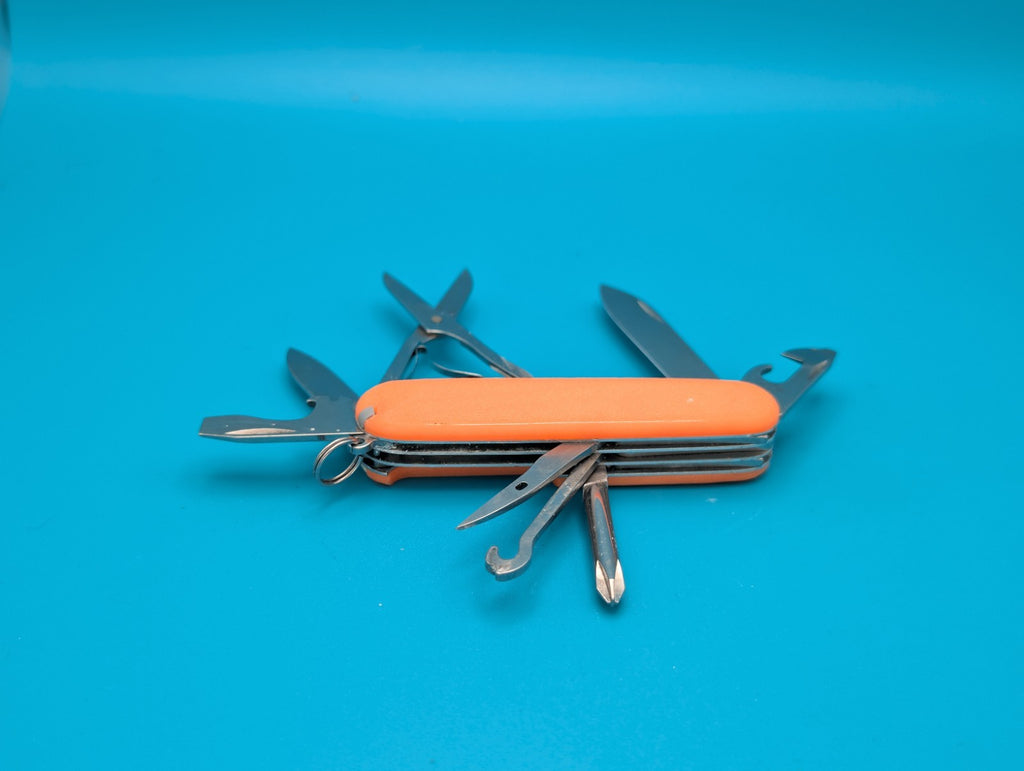 Victorinox Super Tinker Swiss Army Knife Multi Tool! Glow in the Dark Orange!