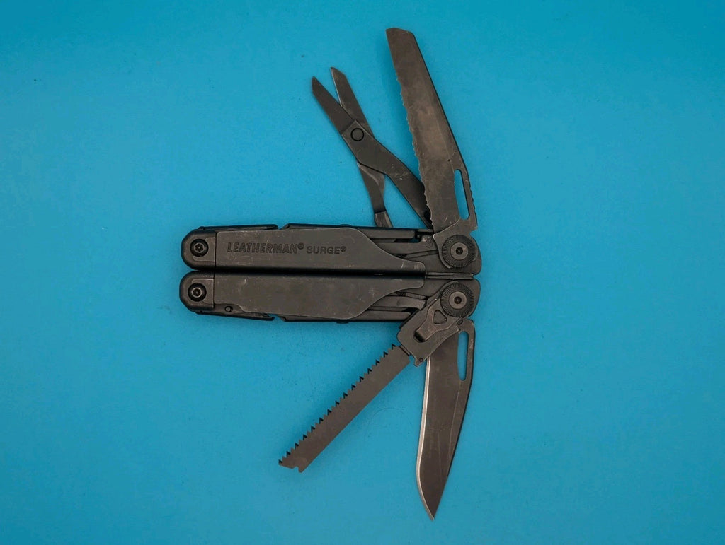 Leatherman Surge Heavy Duty Multi-Tool! GOOD WORKING CONDITION! BLACK OXIDE!