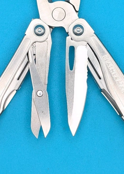 LEATHERMAN WINGMAN MULTI-TOOL! FAST SHIPPING!