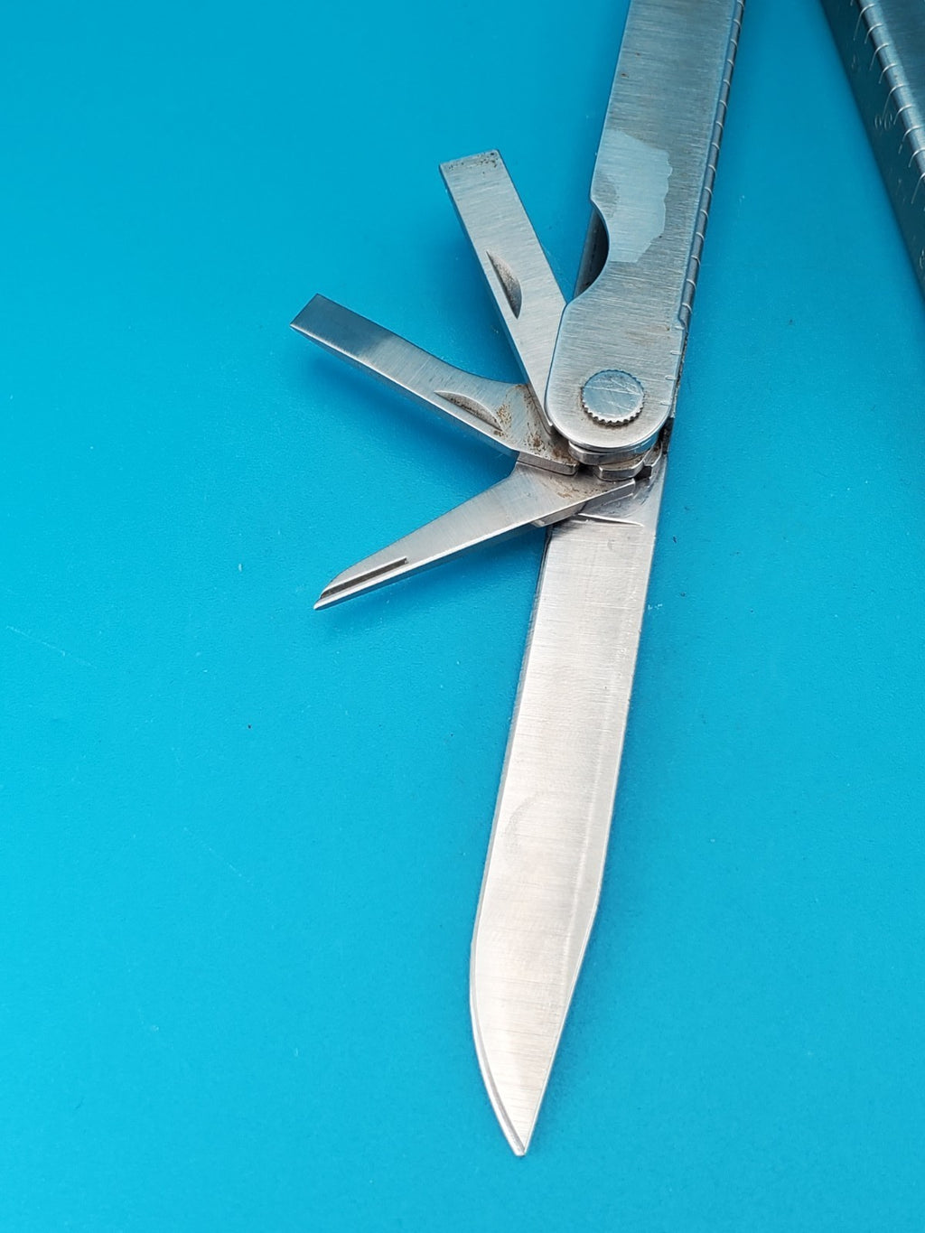 Leatherman PST Multi Tool, 01/00 Date Stamp with Sheath