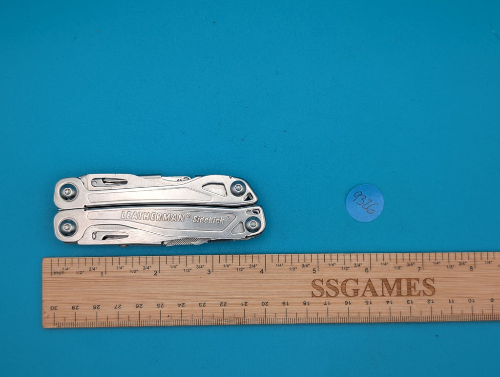 Leatherman Sidekick Multi-Tool, Knife, Pliers, Saw, Stainless!