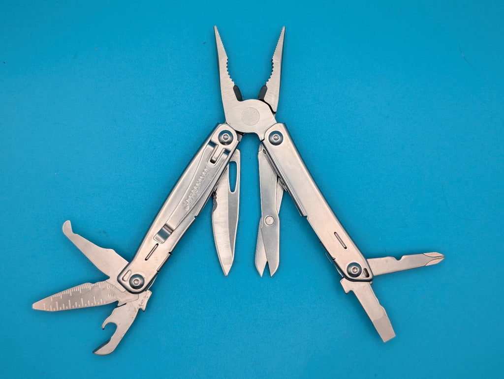 LEATHERMAN WINGMAN MULTI-TOOL! FAST SHIPPING!