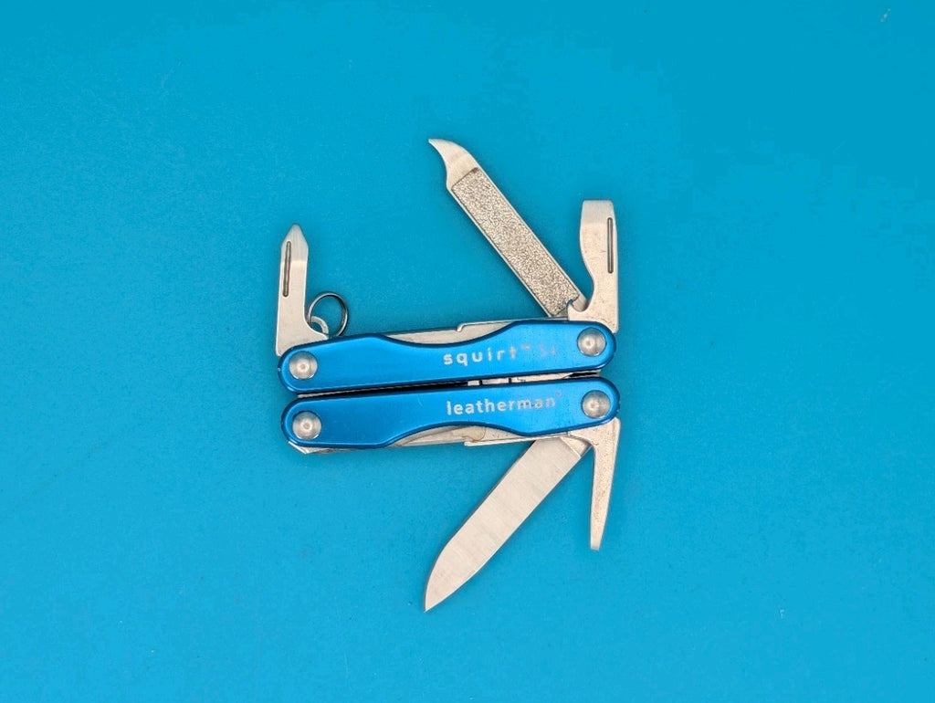Leatherman Squirt S4 Multi-Tool, Key Ring, Retired, BLUE!