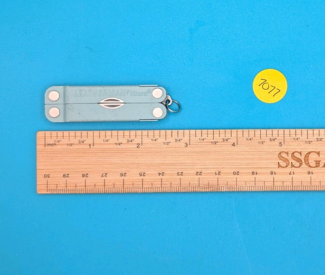 Leatherman Micra Multi-Tool, Knife, Scissors, Key Ring, Teal Blue!