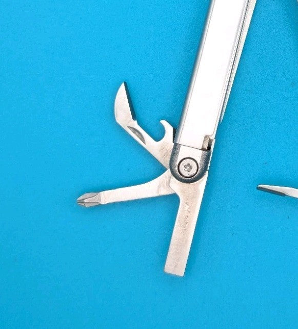 Leatherman Wave Original Vintage Retired, Dated 0300 (MAR, 2000)