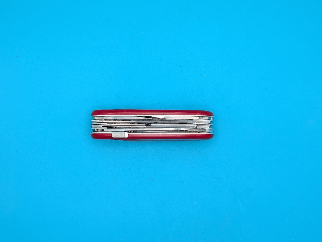 Victorinox Evo S17 Red Swiss Army Knife Multi Tool! With Locking Main Blade!
