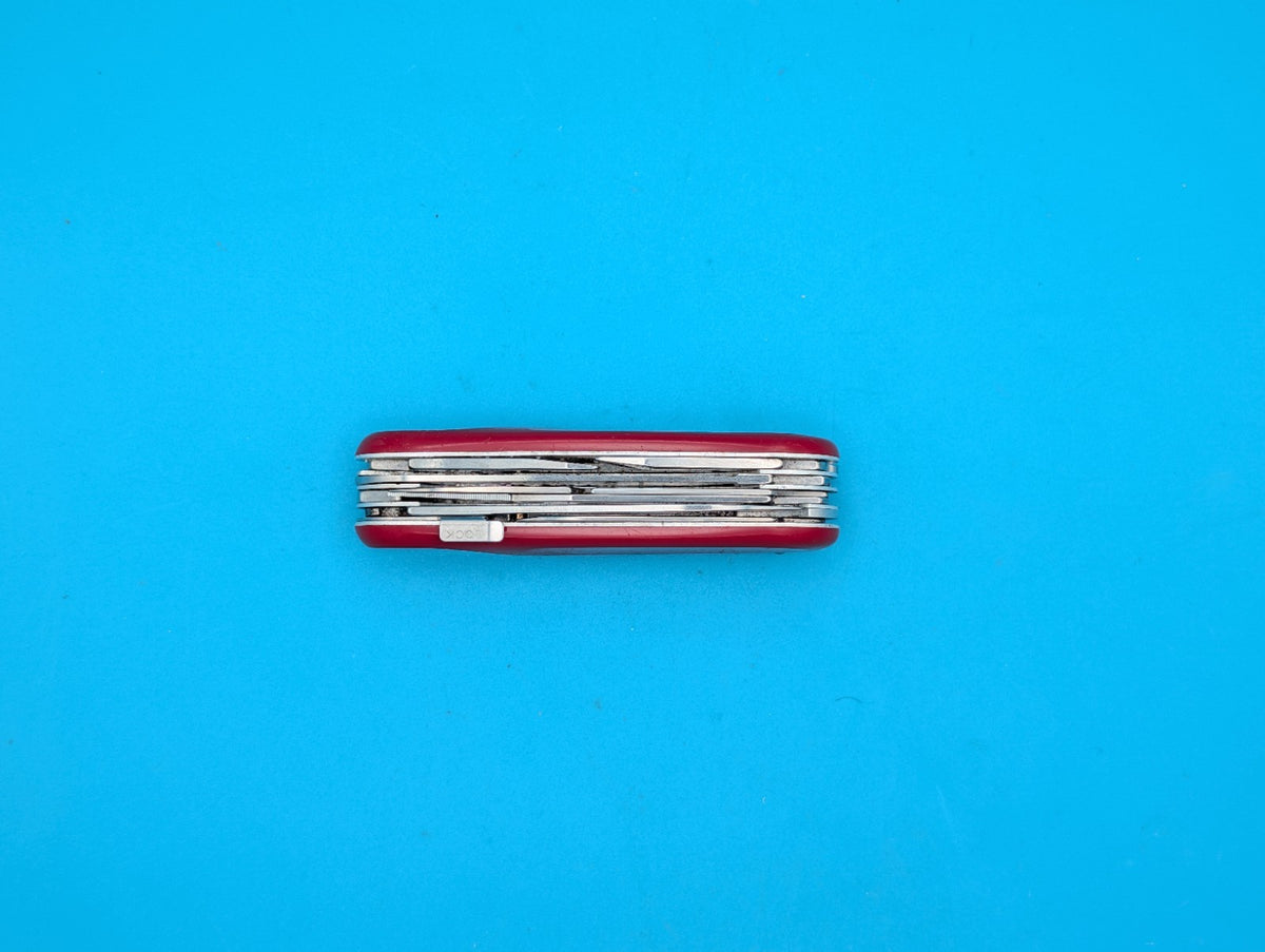 Victorinox Evo S17 Red Swiss Army Knife Multi Tool! With Locking Main Blade!