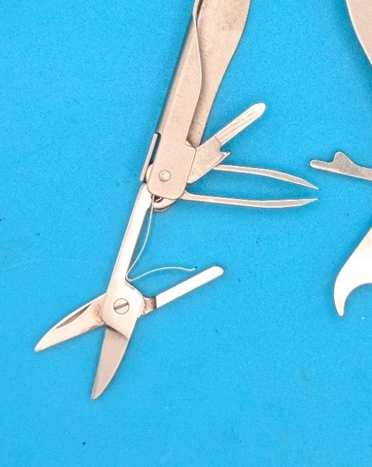 BUCK USA BUCK MINI BUCK MULTI TOOL 350! RETIRED COLLECTIBLE!