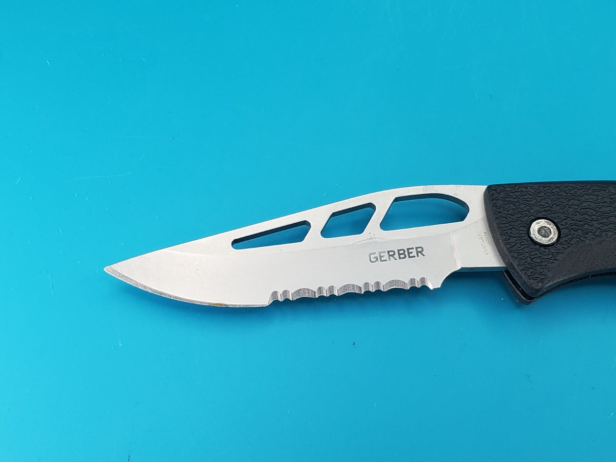 Gerber EZ Out Pocket Knife Lockback Combo Edge Blade USA