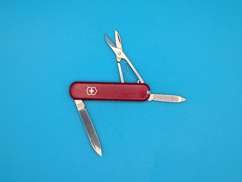 Victorinox Ambassador 74mm Swiss Army Knife Multi Tool!