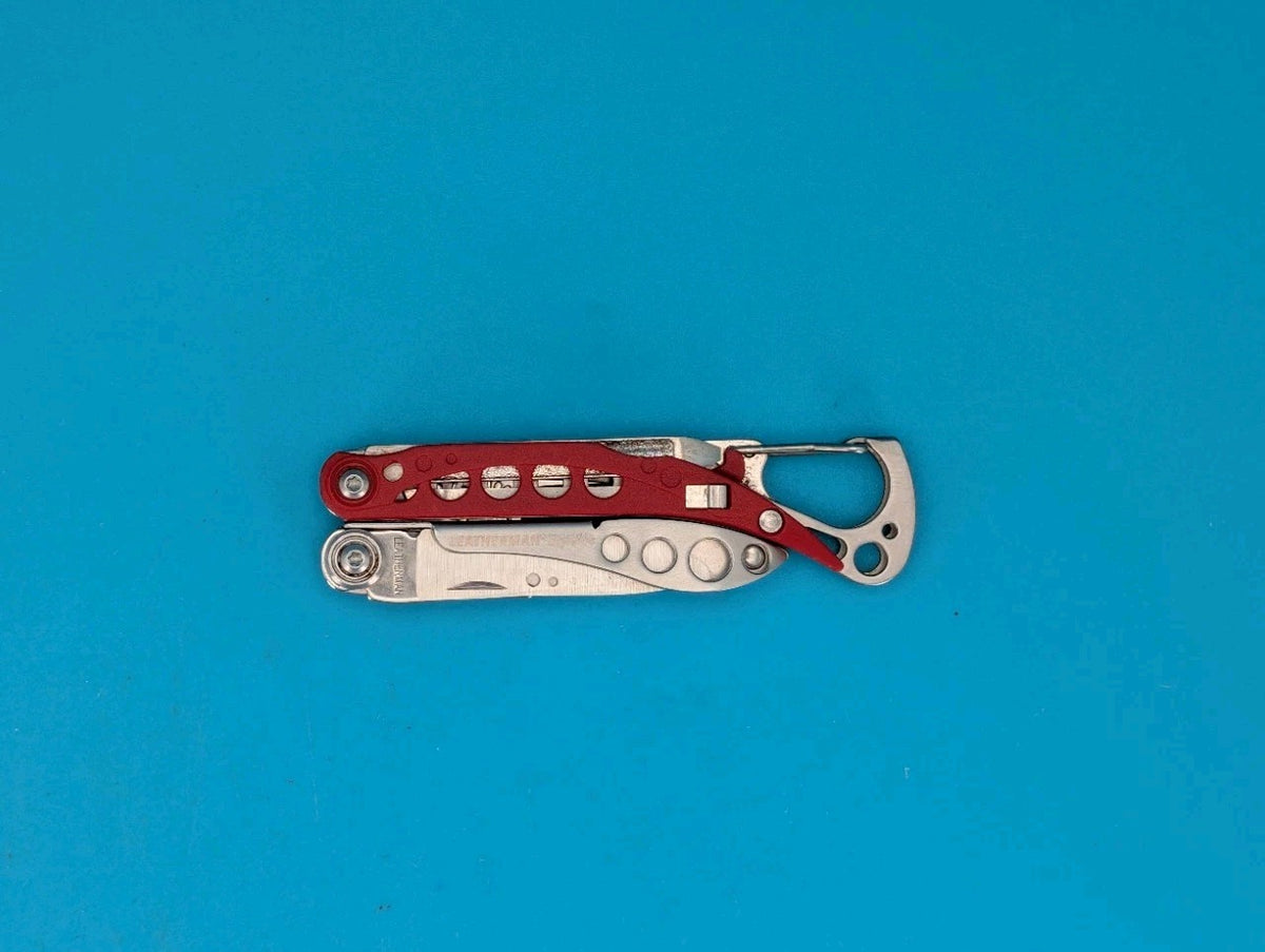 Leatherman Style CS Red Multi-Tool! FAST SHIPPING!