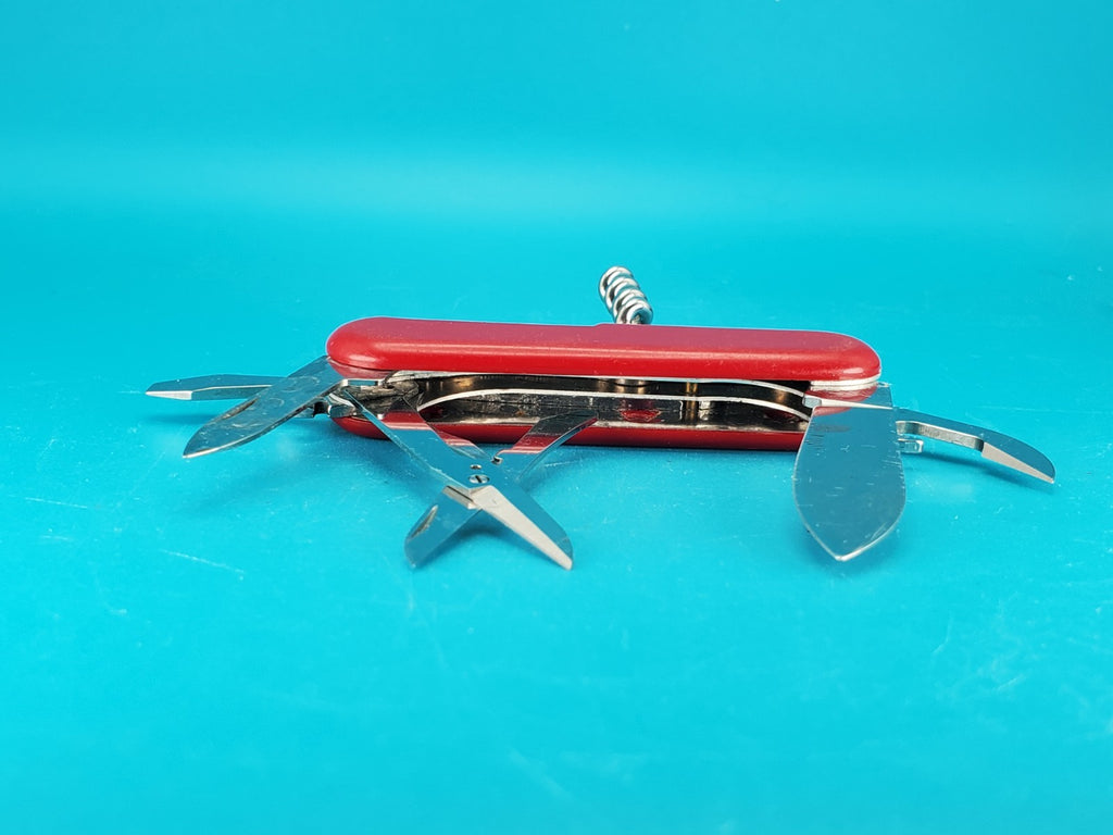 Wenger Traveler Red Swiss Army Knife Multi Tool!