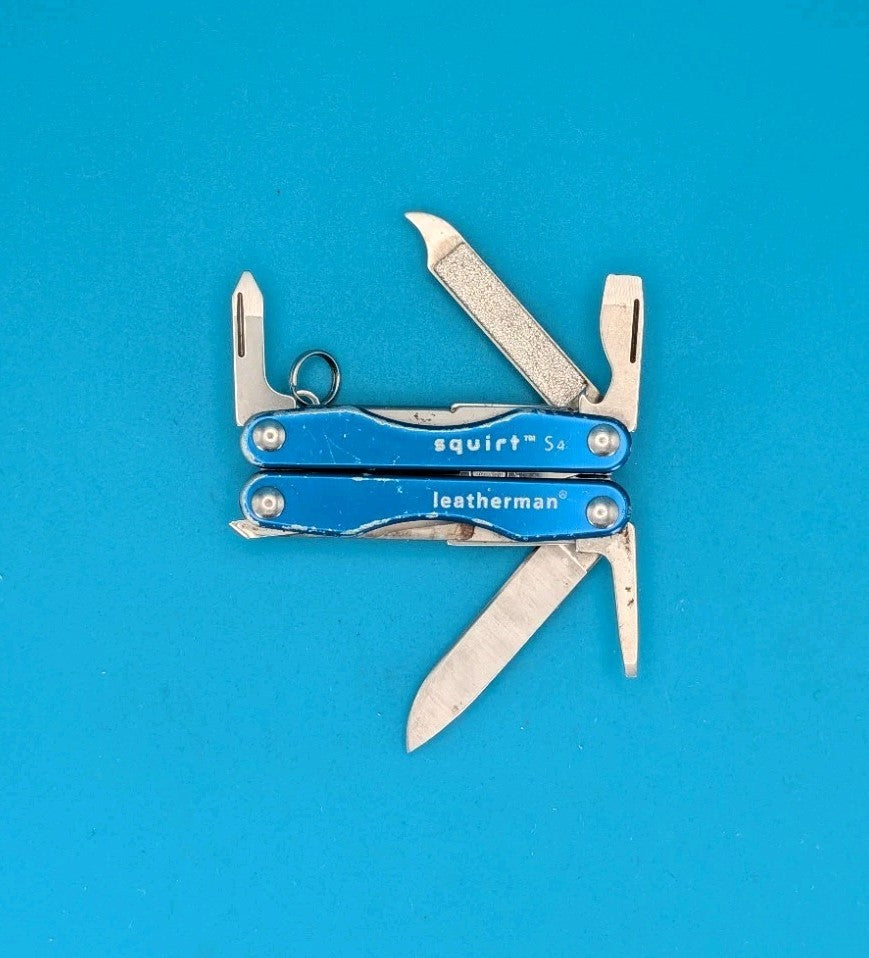 Leatherman Squirt S4 Multi-Tool, Key Ring, Retired, Blue