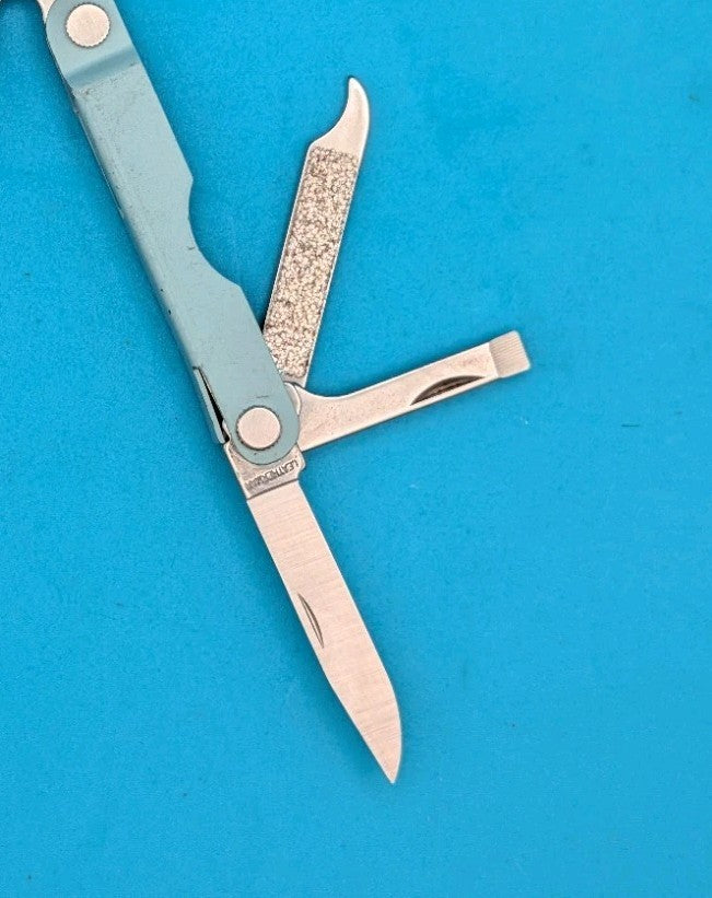 Leatherman Micra Multi-Tool, Knife, Scissors, Key Ring,  Light Blue!