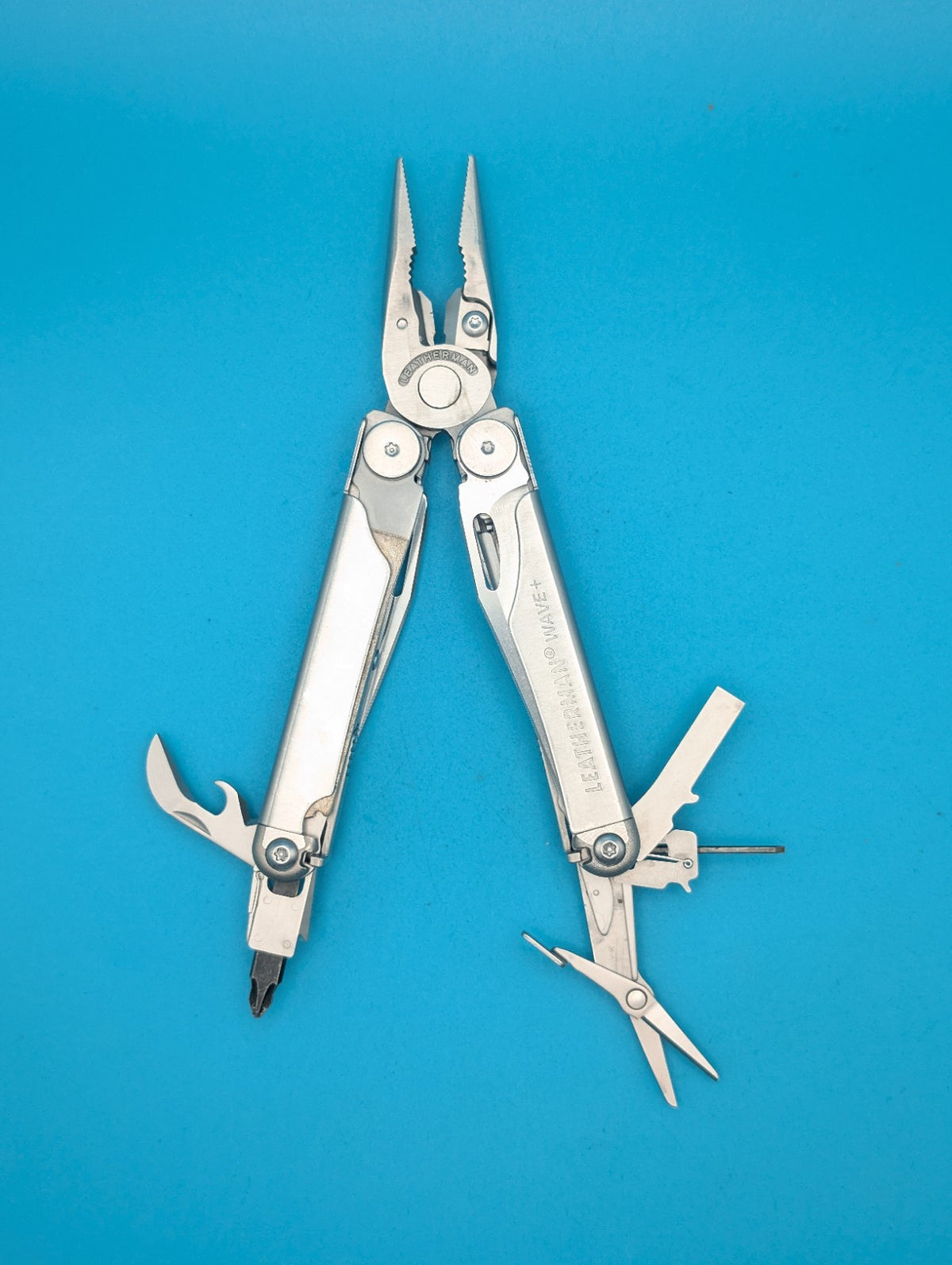 Leatherman Wave Plus + Multi-Tool! FAST SHIPPING!