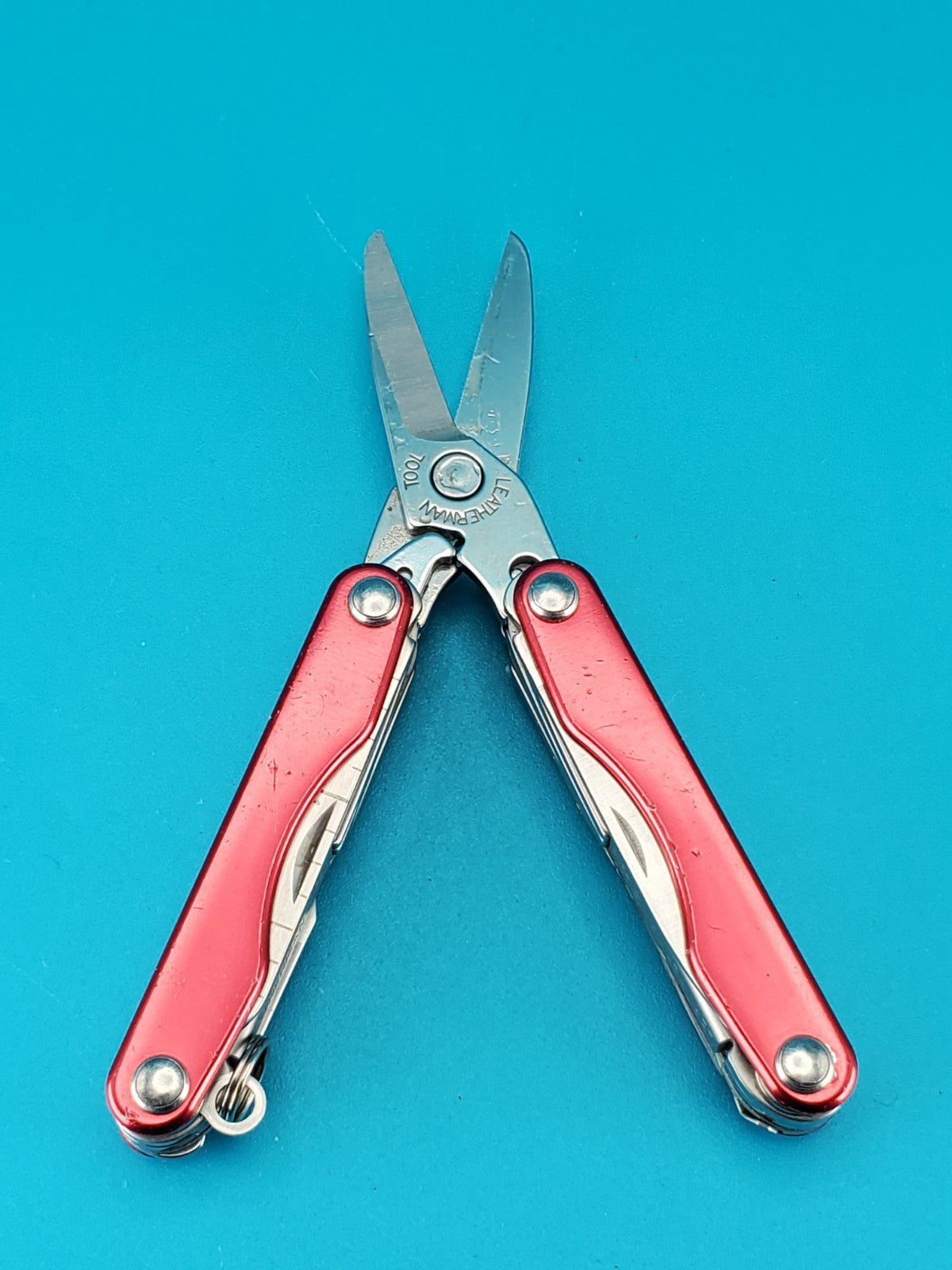 Leatherman Squirt S4 Multi-Tool, Key Ring, Retired, Red
