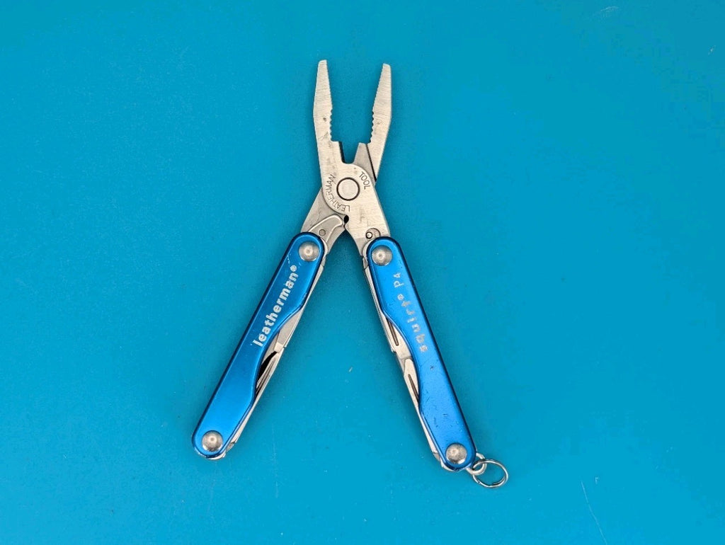 Leatherman Squirt P4 Multi-Tool, Key Ring, Retired, Blue