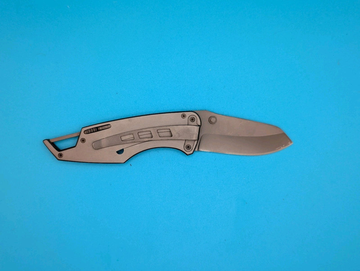 Gerber Descent II Plain Edge Folding Pocket Knife! Discontinued