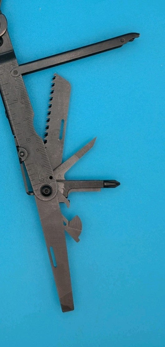 SOG PowerLock Multi Tool! WITH SHEATH! BLACK!!!
